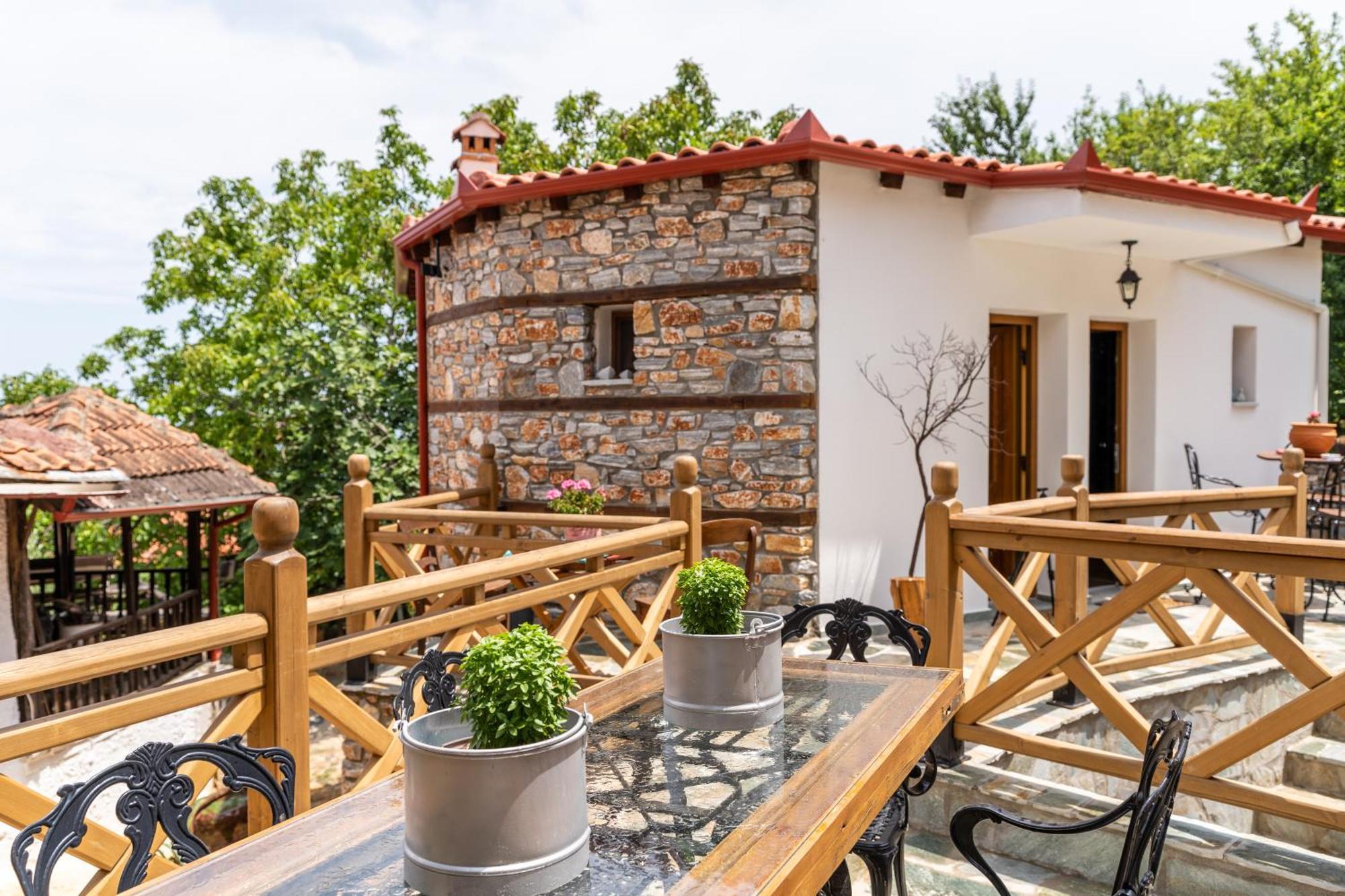Ξενώνας Τ'Αρχοντικό Palaios Panteleimonas Esterno foto